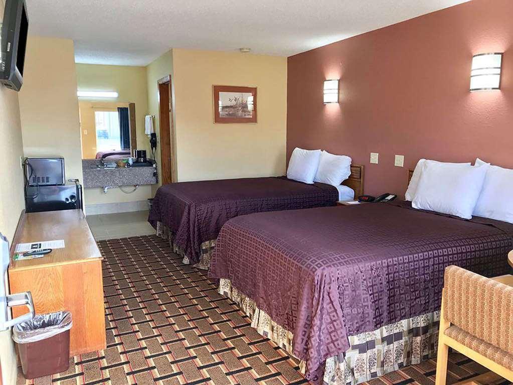 Americas Best Value Inn-Indianola Room photo