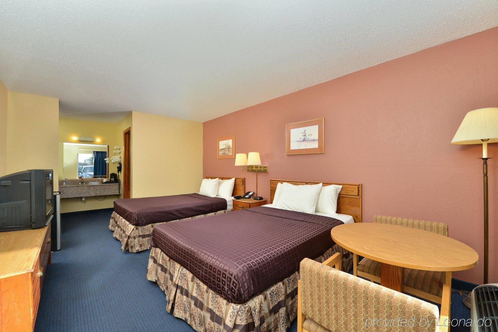 Americas Best Value Inn-Indianola Exterior photo